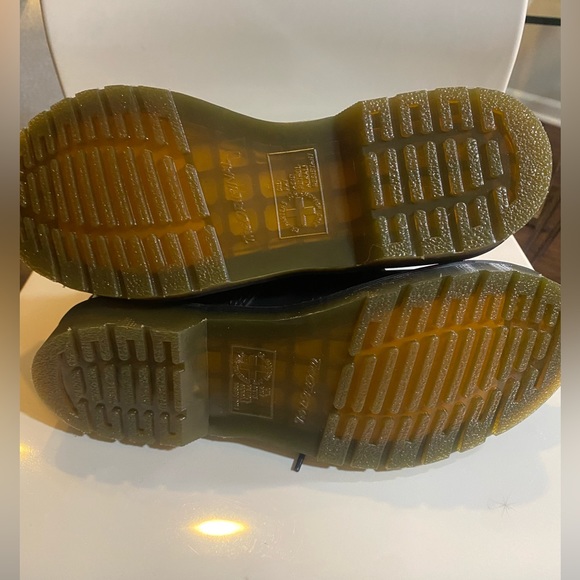 ⭐️ Dr. Martens | 1460 Smooth Leather Lace-up Boots | Black | US 9 - Picture 6 of 15